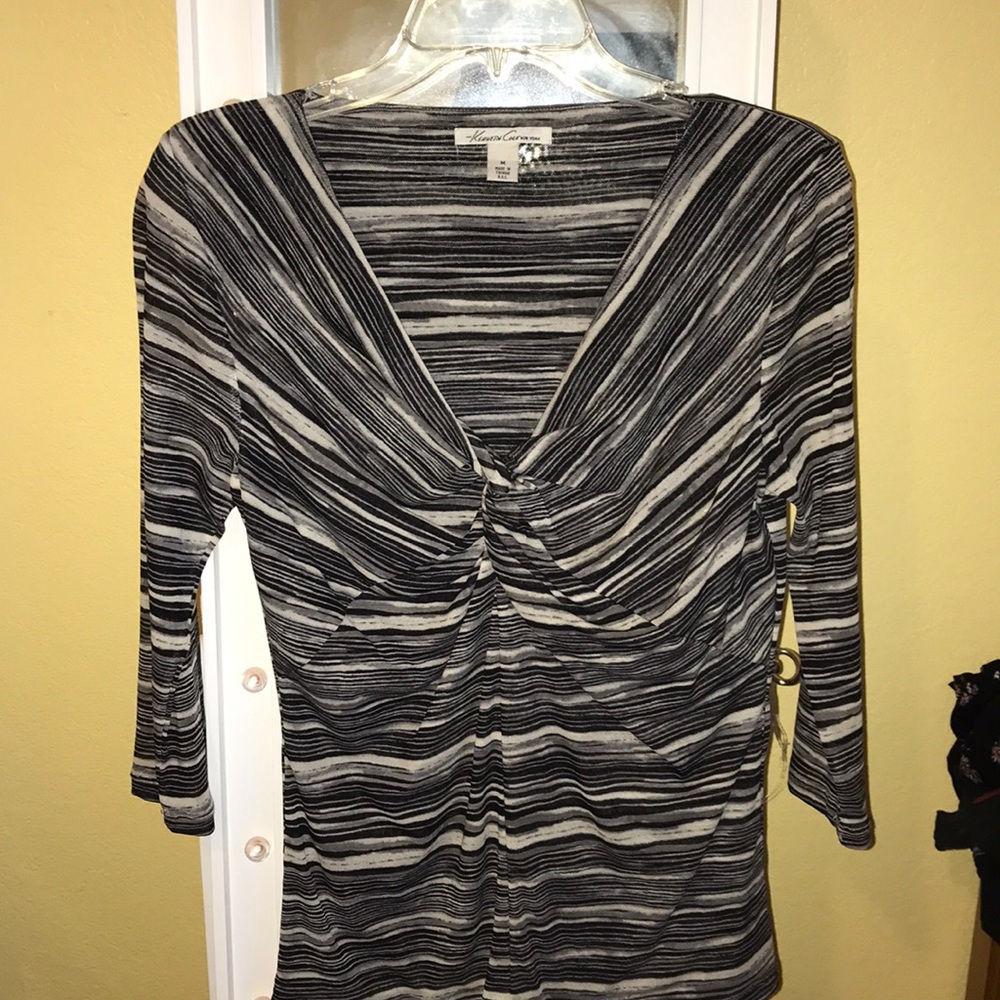 Black and white Kenneth Cole blouse